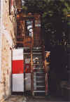 image30.jpg (44991 byte)